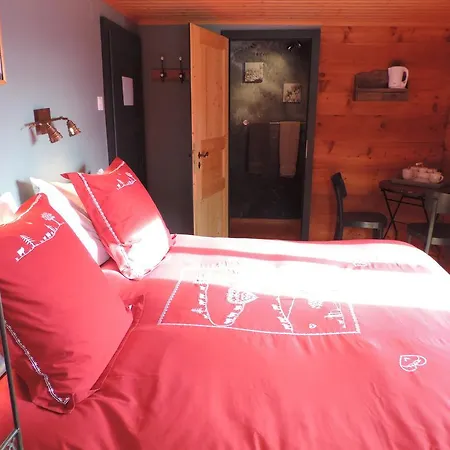 Bed & Breakfast La Demeure Des Elfes 3*