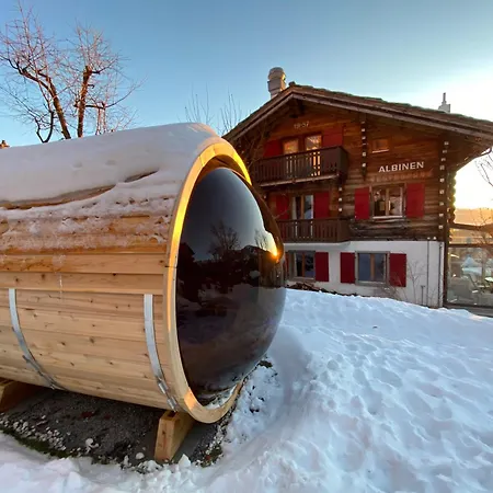 La Demeure Des Elfes Bed & Breakfast 3*