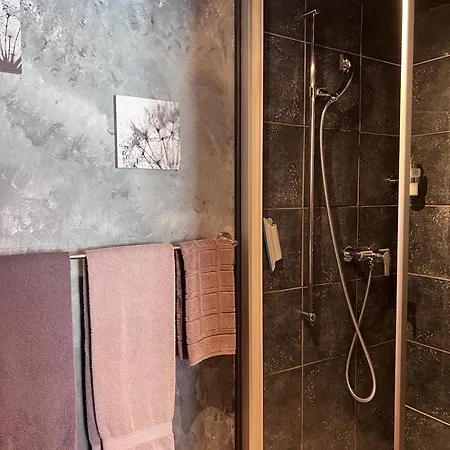 Bed & Breakfast La Demeure Des Elfes Albinen